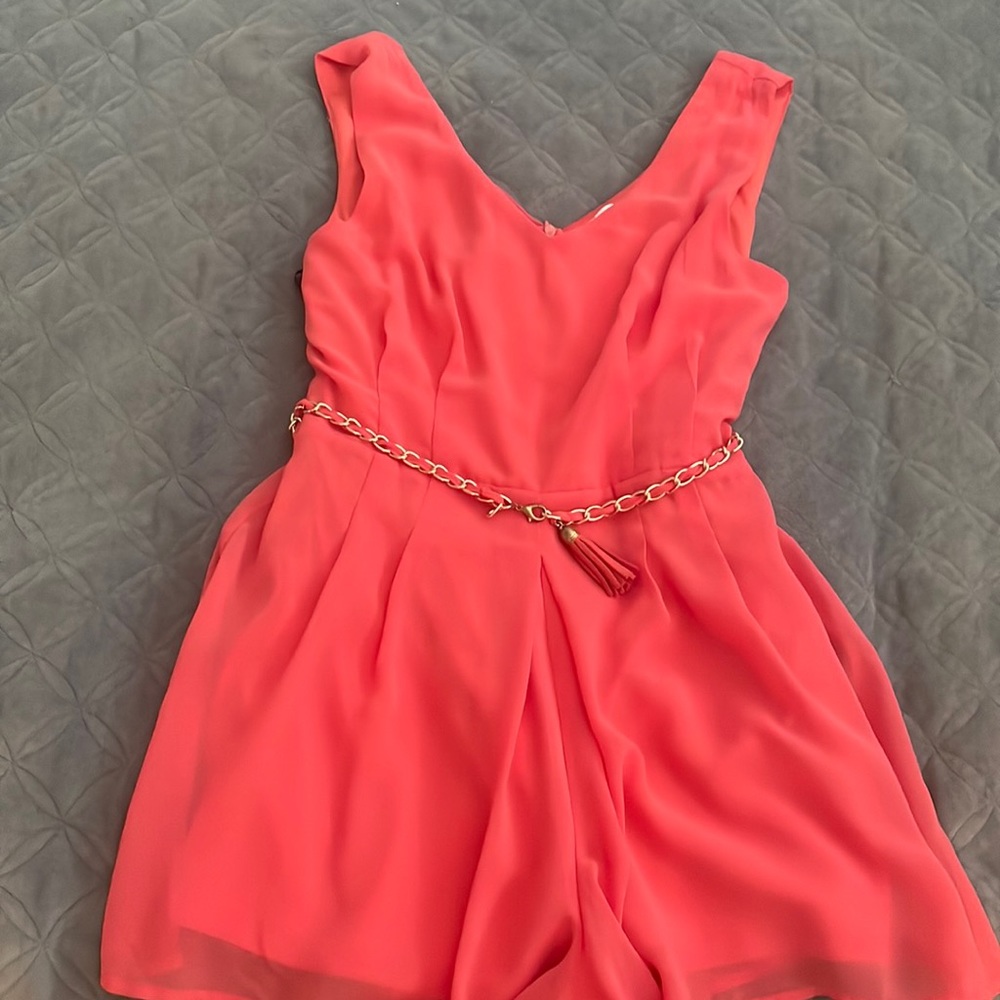 NWT ROMPER size M